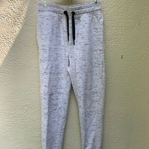 Athletic joggers